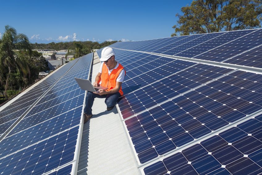 Placas fotovoltaicas | Instalaciones Eléctricas Roavi